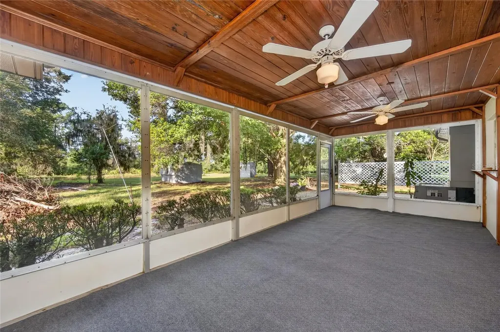 2751 Park Avenue Indian Lake Estates FL 33855