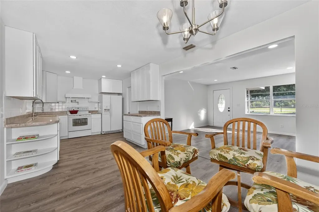 2751 Park Avenue Indian Lake Estates FL 33855