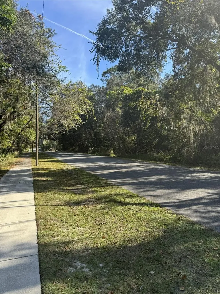 E Franklin Street Oviedo FL 32765