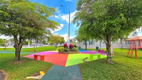 Rio Lajas Montecasino Heights Toa Alta PR 00953