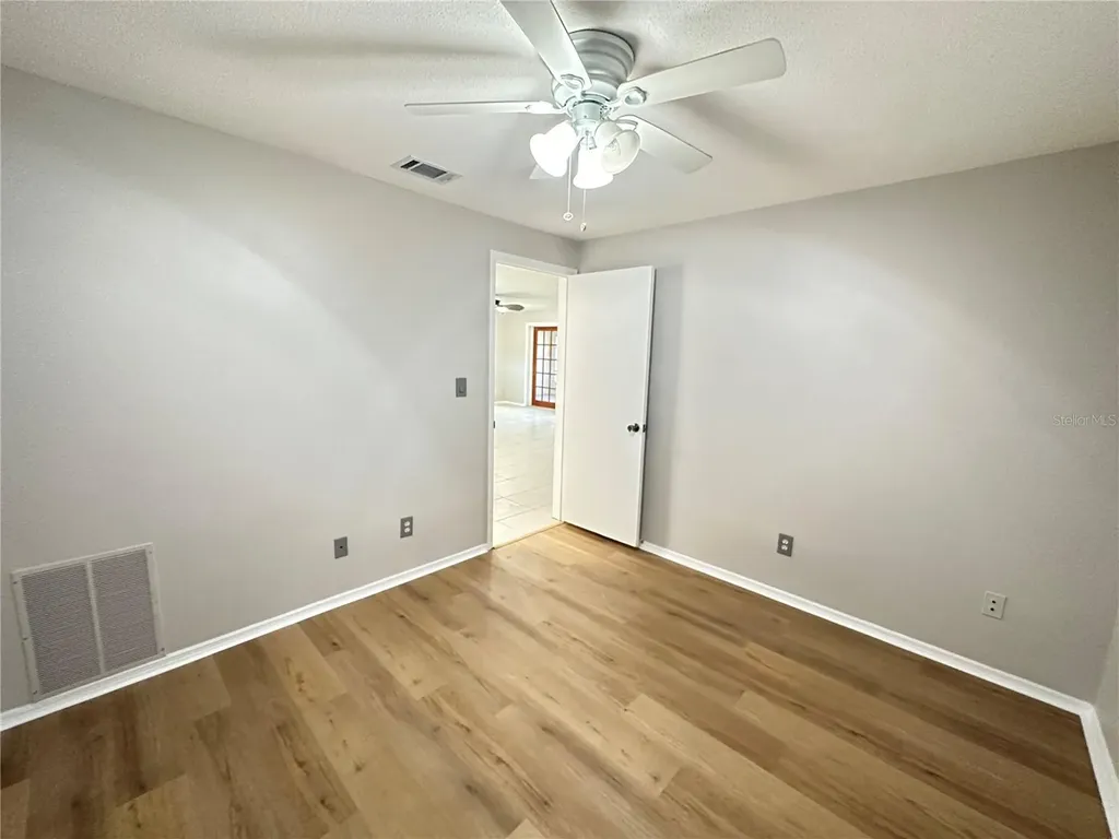 2049 Sandpiper Drive Palm Harbor FL 34683