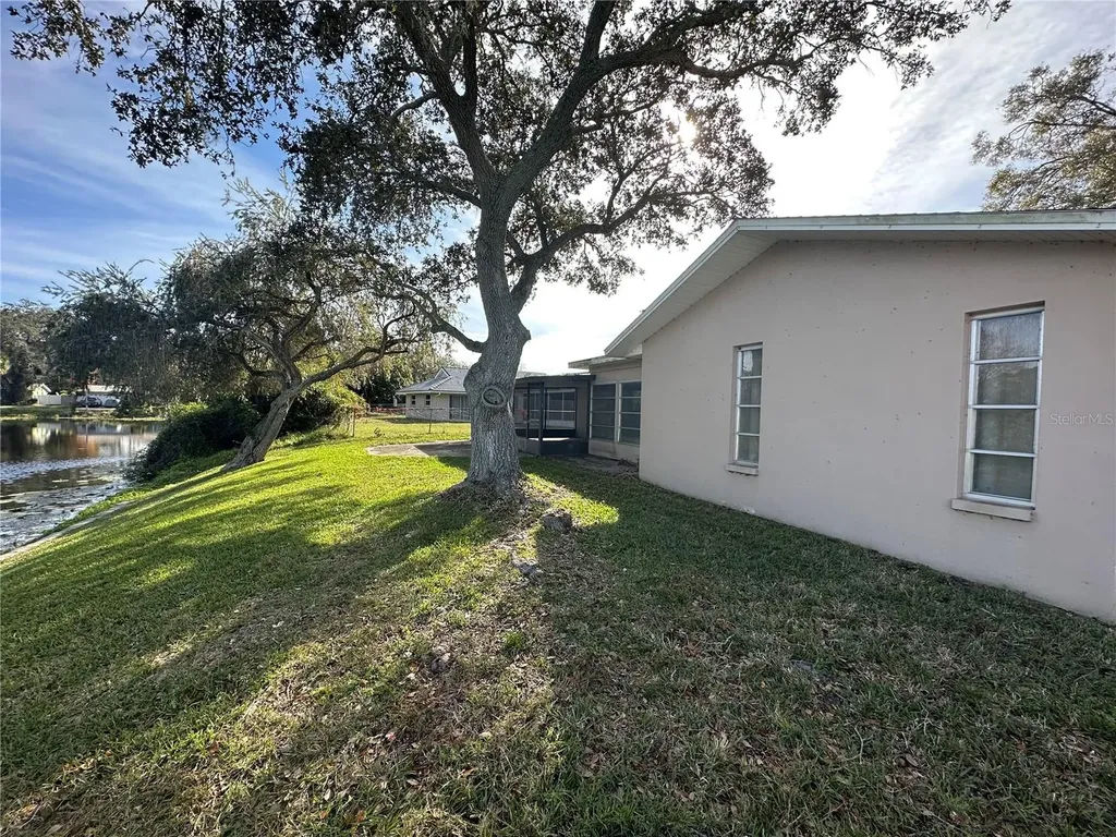 2049 Sandpiper Drive Palm Harbor FL 34683