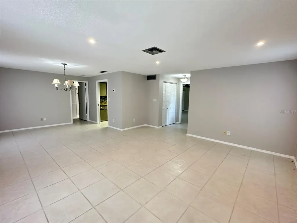 2049 Sandpiper Drive Palm Harbor FL 34683