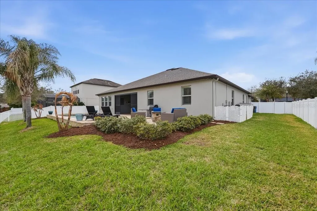 688 Fosters Grove Loop Oviedo FL 32765