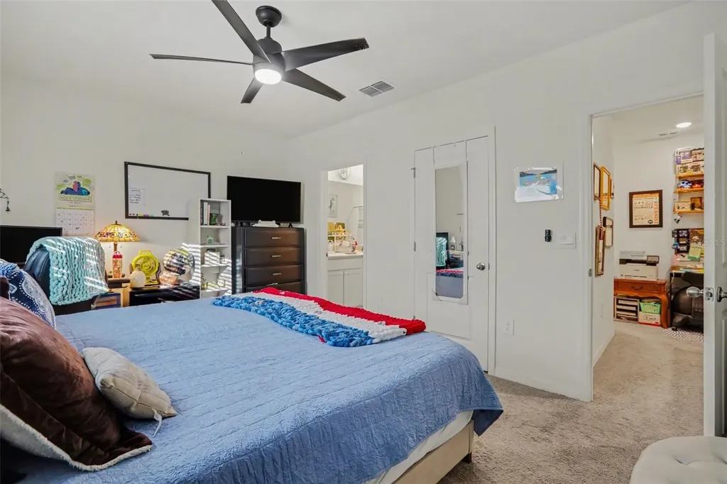 17518 Crescent Moon Loop Bradenton FL 34211