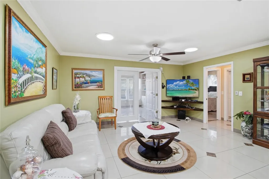 1636 S Lake Avenue Clearwater FL 33756
