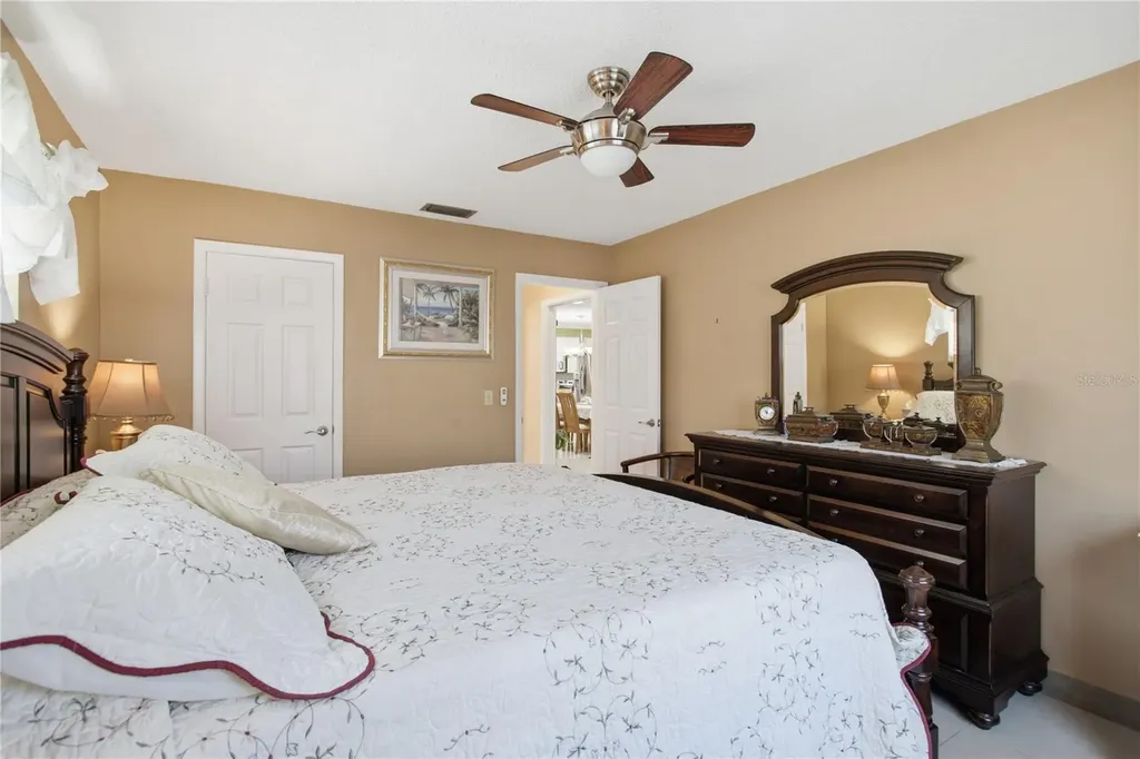 1636 S Lake Avenue Clearwater FL 33756