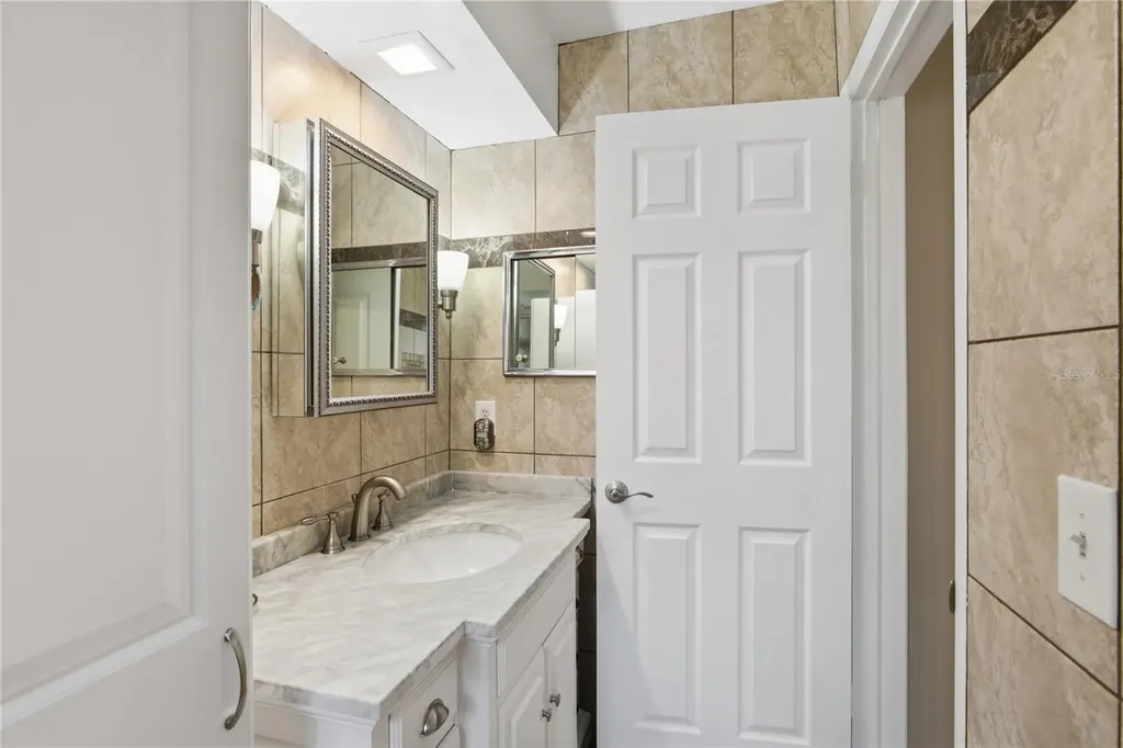1636 S Lake Avenue Clearwater FL 33756