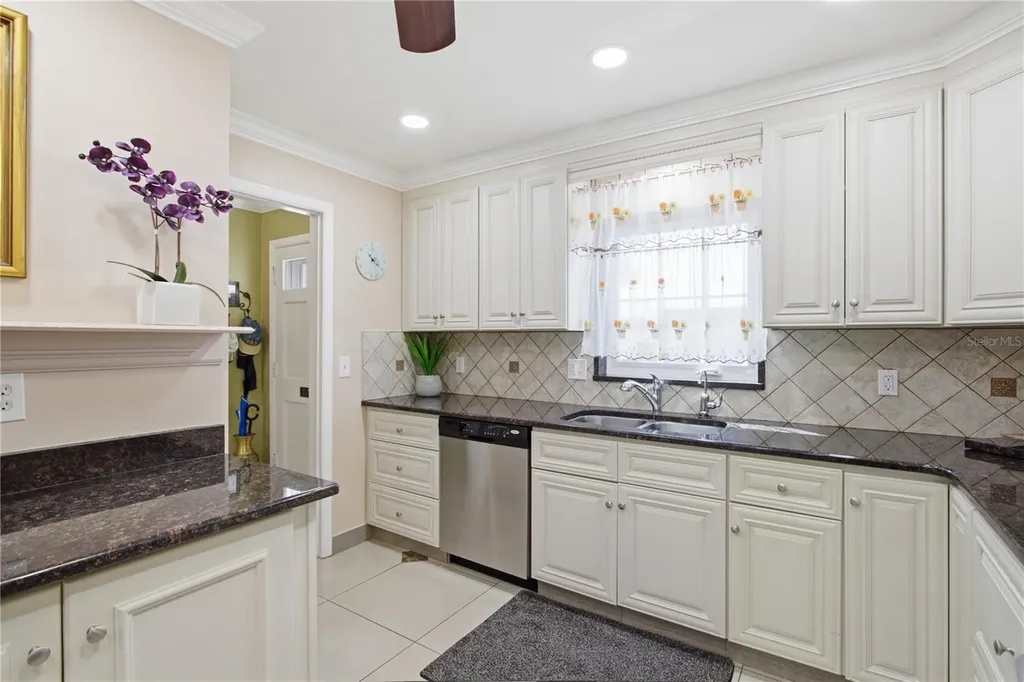 1636 S Lake Avenue Clearwater FL 33756