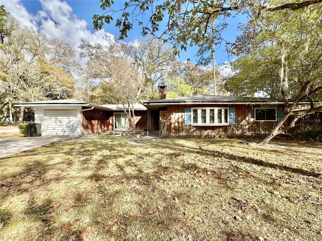 1629 NW 40th Terrace Gainesville FL 32605