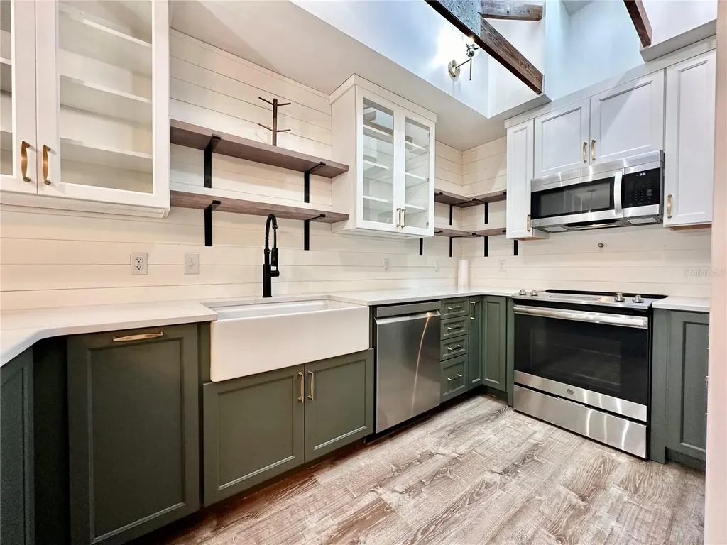 1629 NW 40th Terrace Gainesville FL 32605