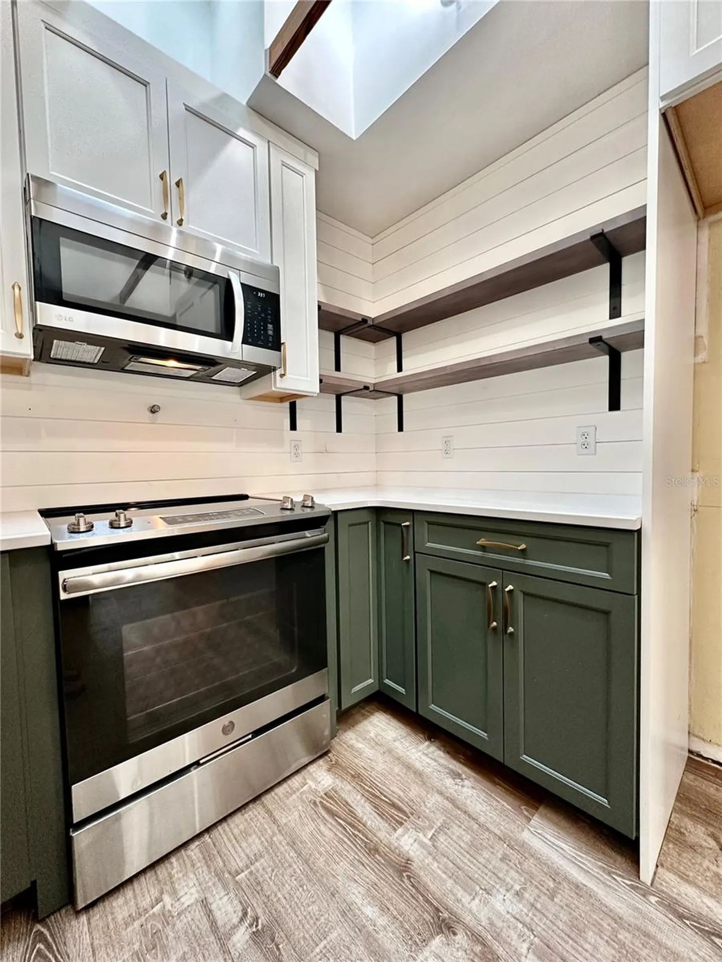 1629 NW 40th Terrace Gainesville FL 32605
