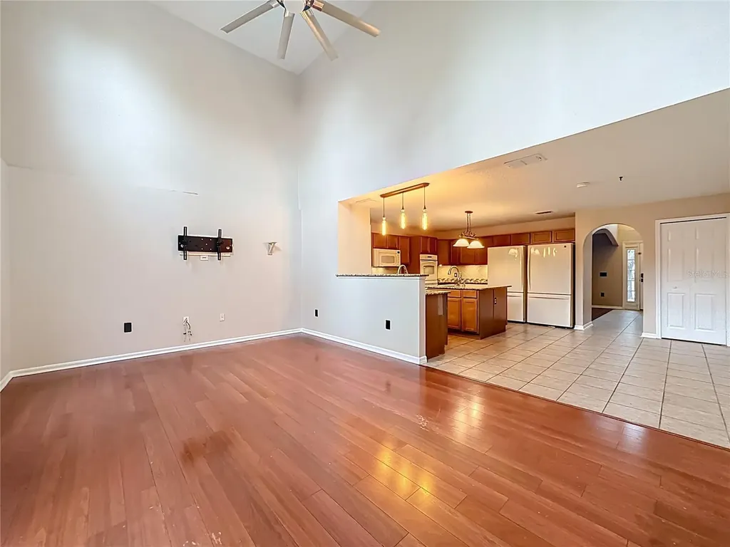 313 Azores Place Groveland FL 34736