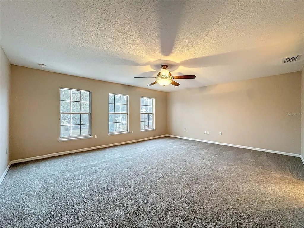 313 Azores Place Groveland FL 34736