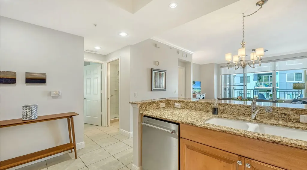 100 Central Avenue Sarasota FL 34236