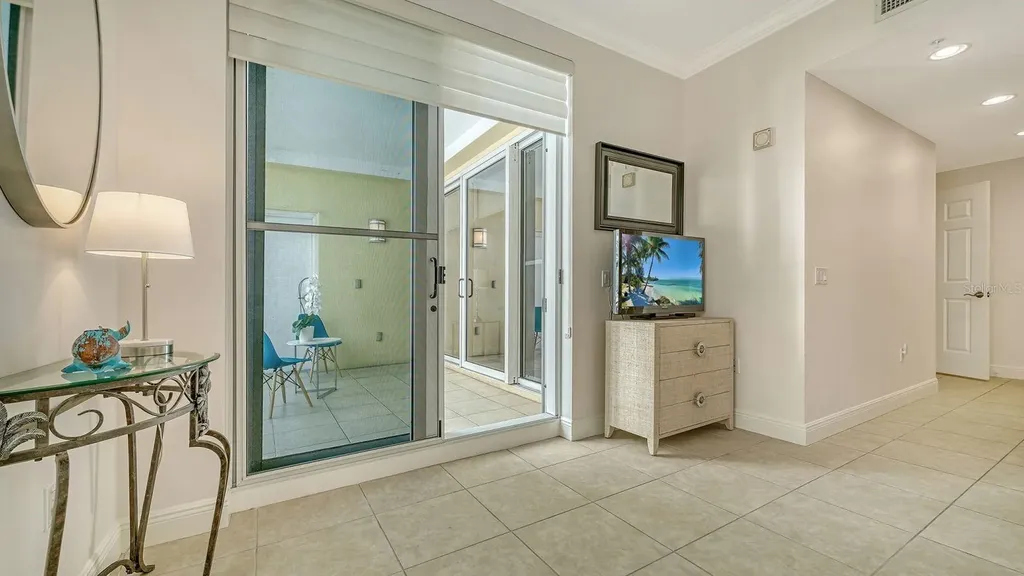 100 Central Avenue Sarasota FL 34236