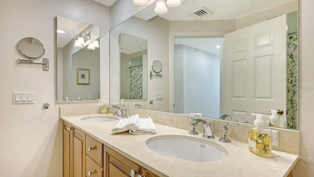 100 Central Avenue Sarasota FL 34236
