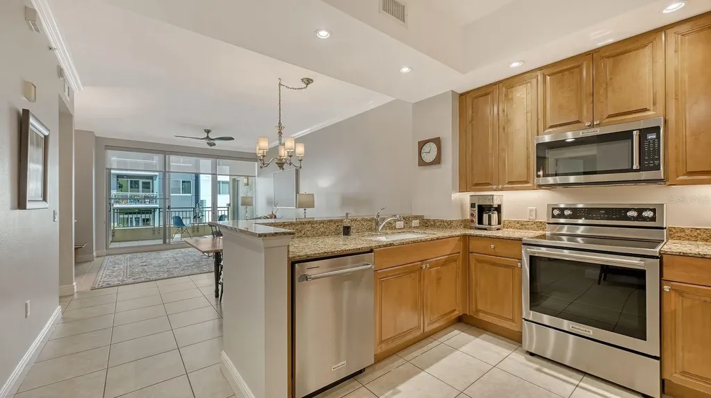 100 Central Avenue Sarasota FL 34236