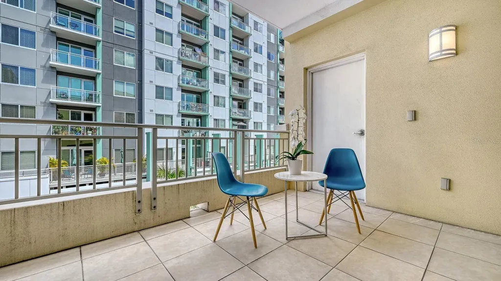 100 Central Avenue Sarasota FL 34236