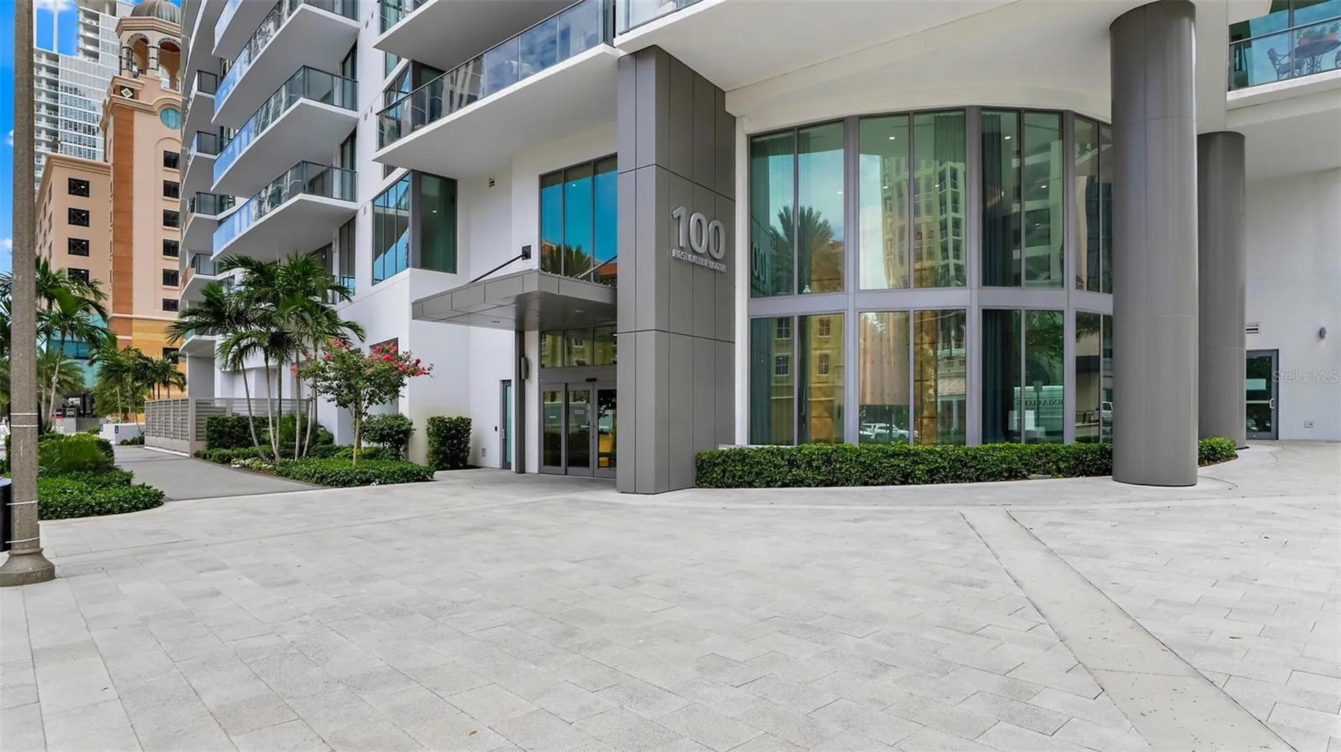 100 1st Avenue N St Petersburg FL 33701