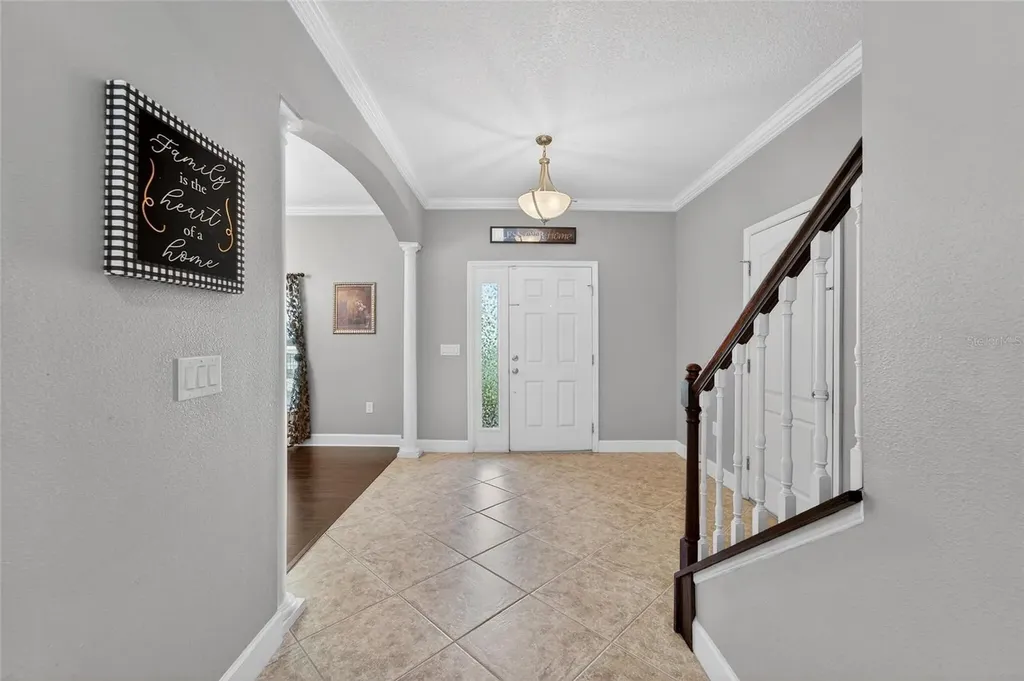 627 Limona Woods Drive Brandon FL 33510