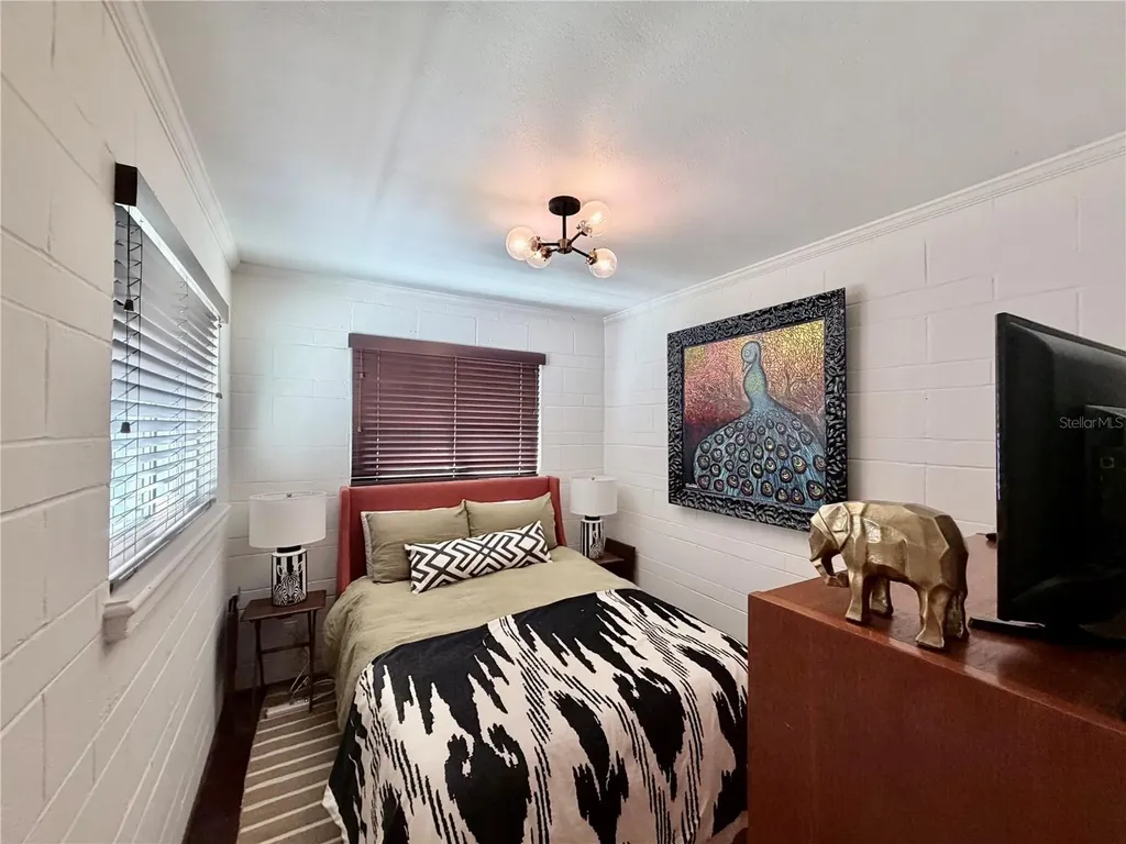 836 Mayfair Circle Orlando FL 32803