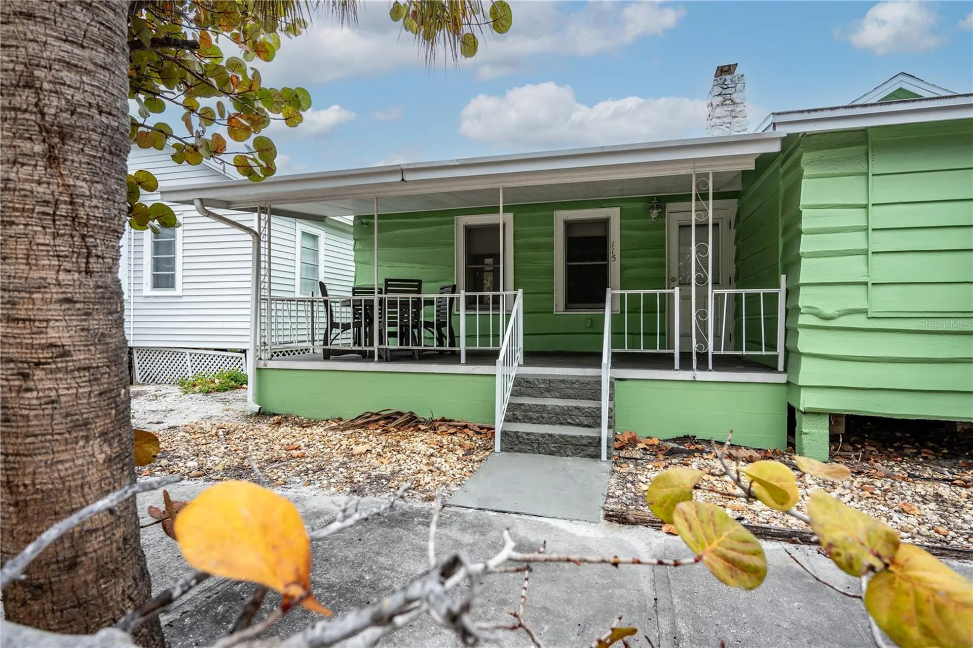 115 124th Avenue W Treasure Island FL 33706