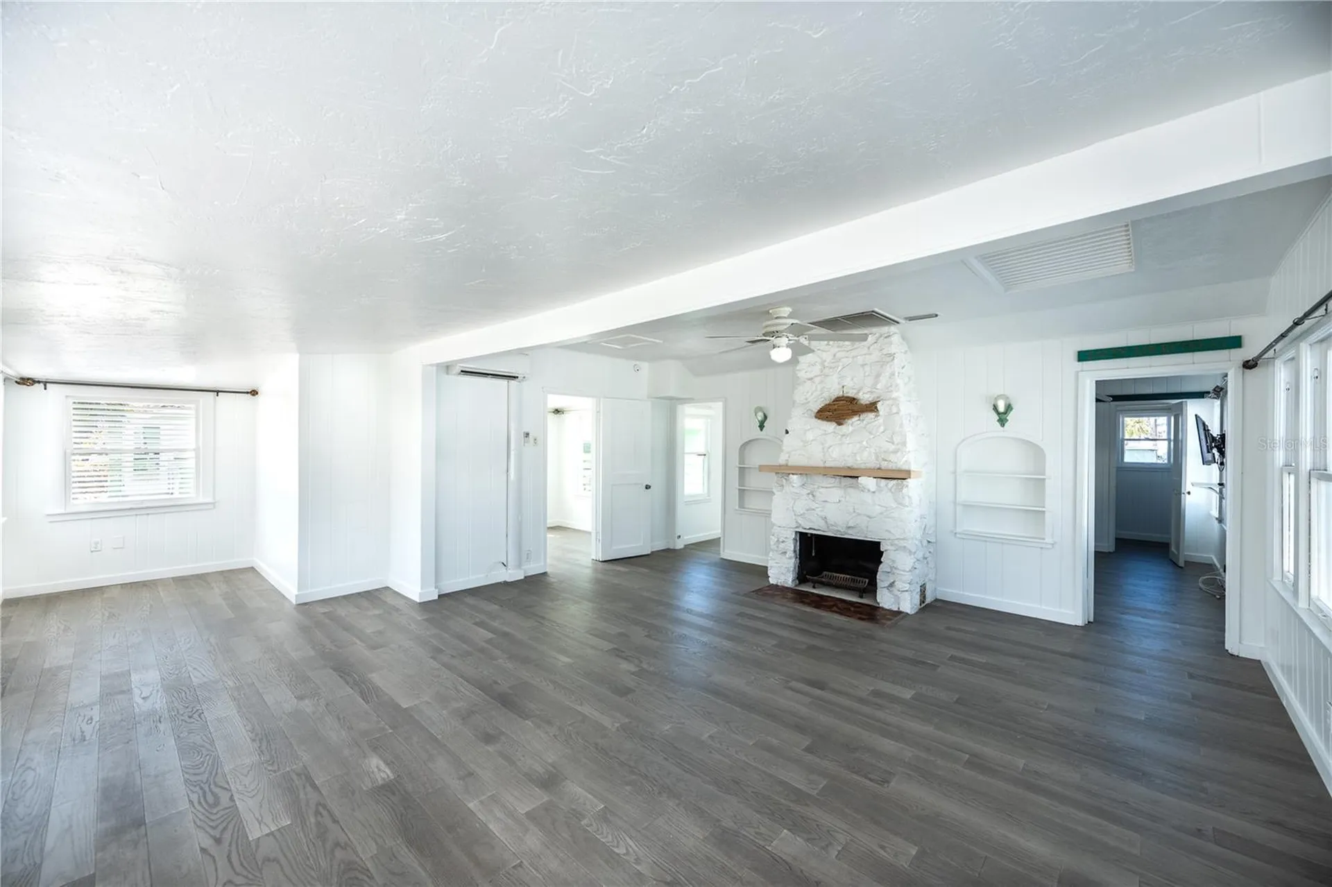 115 124th Avenue W Treasure Island FL 33706