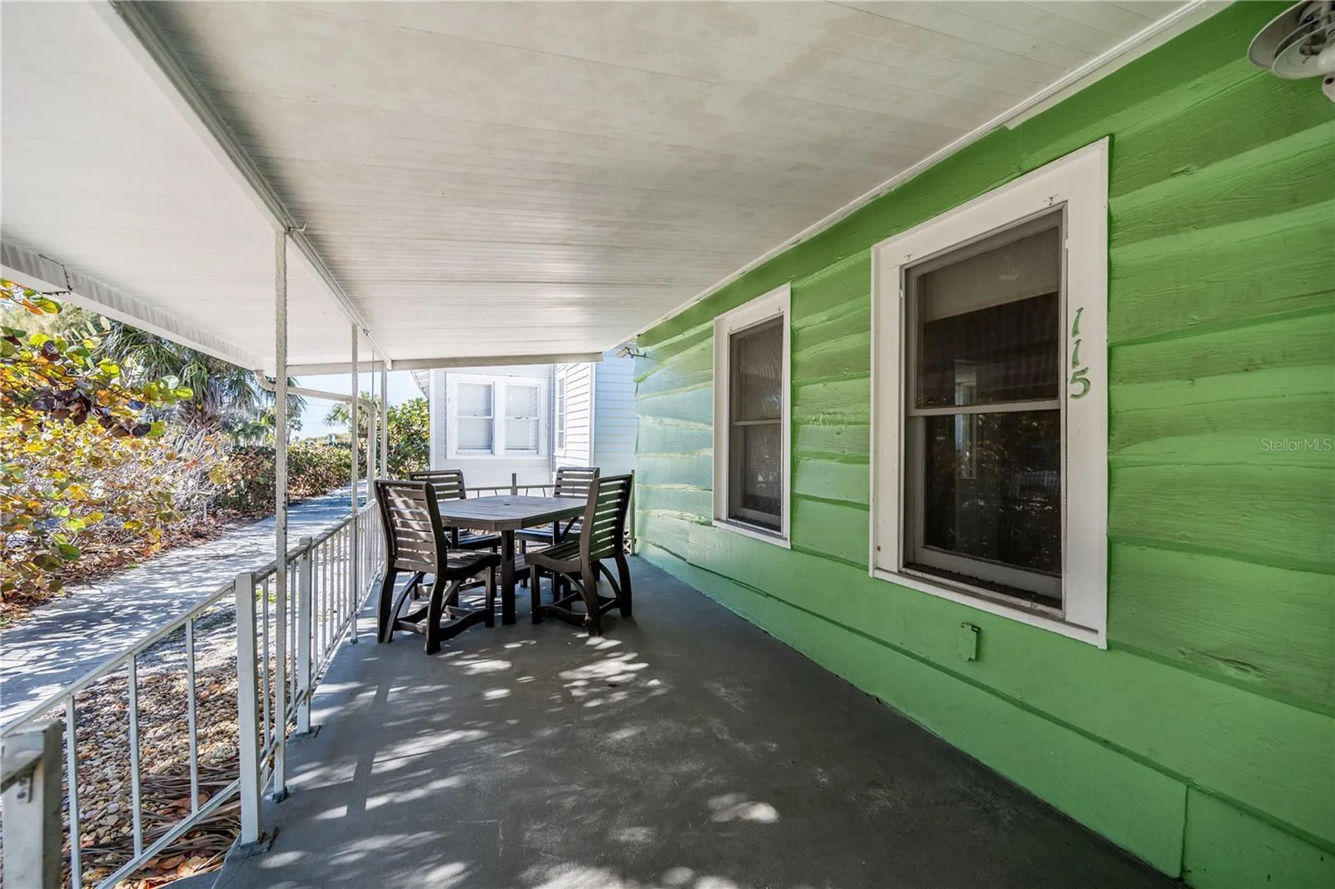 115 124th Avenue W Treasure Island FL 33706