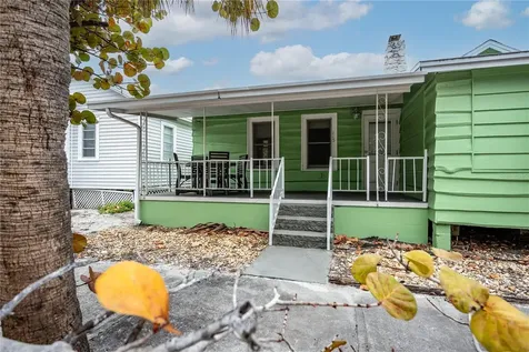 115 124th Avenue W Treasure Island FL 33706