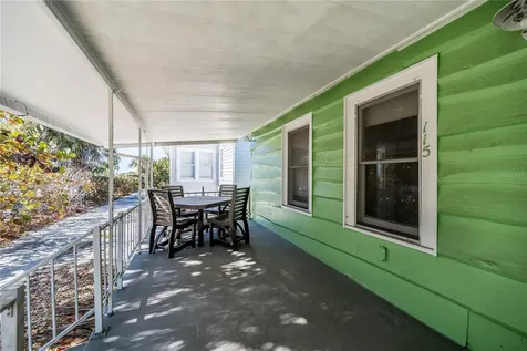 115 124th Avenue W Treasure Island FL 33706