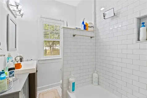1409 E Amelia Street Orlando FL 32803