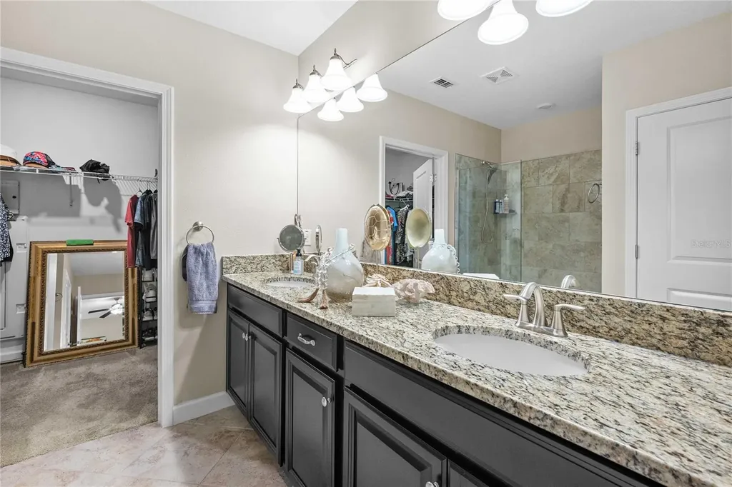10374 Echo Dock Loop San Antonio FL 33576