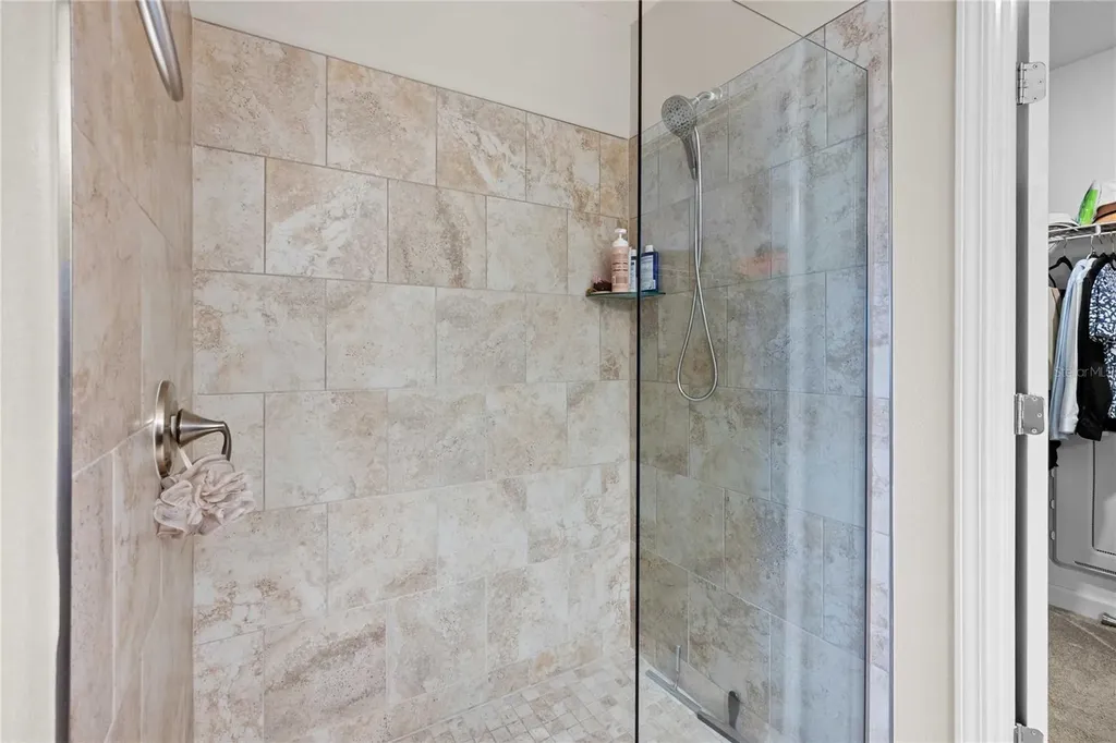 10374 Echo Dock Loop San Antonio FL 33576