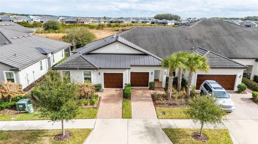 10374 Echo Dock Loop San Antonio FL 33576