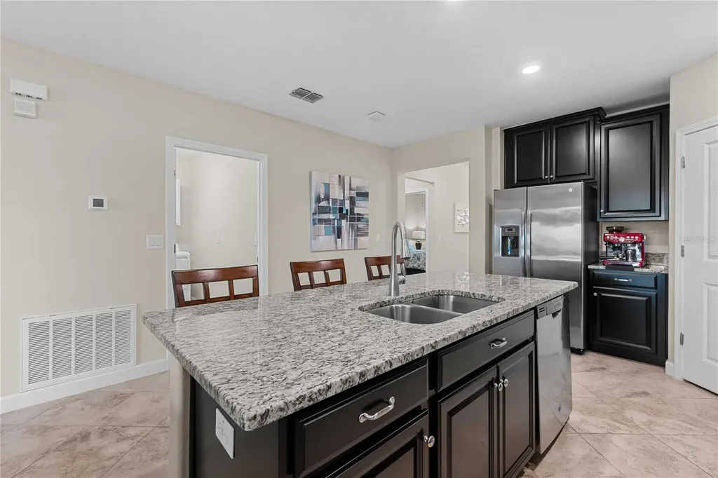 10374 Echo Dock Loop San Antonio FL 33576