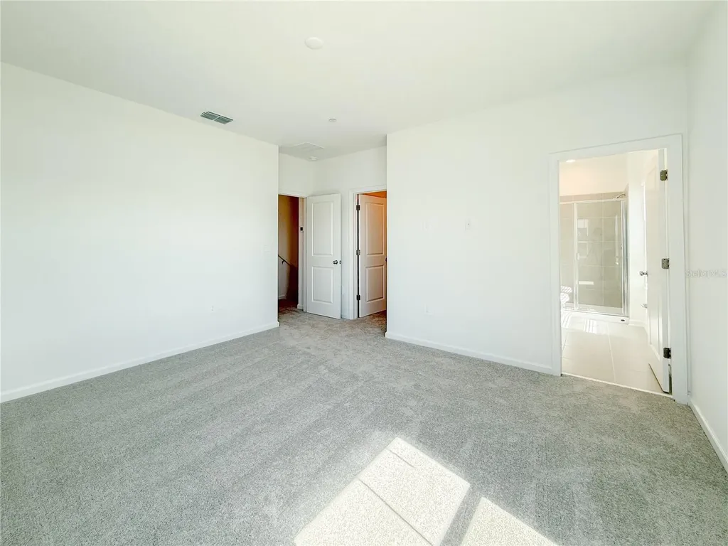 1975 Stake Out Way Apopka FL 32703