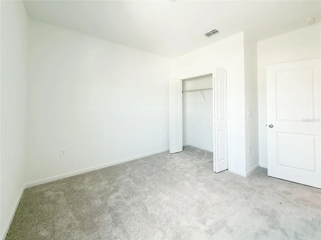 1975 Stake Out Way Apopka FL 32703