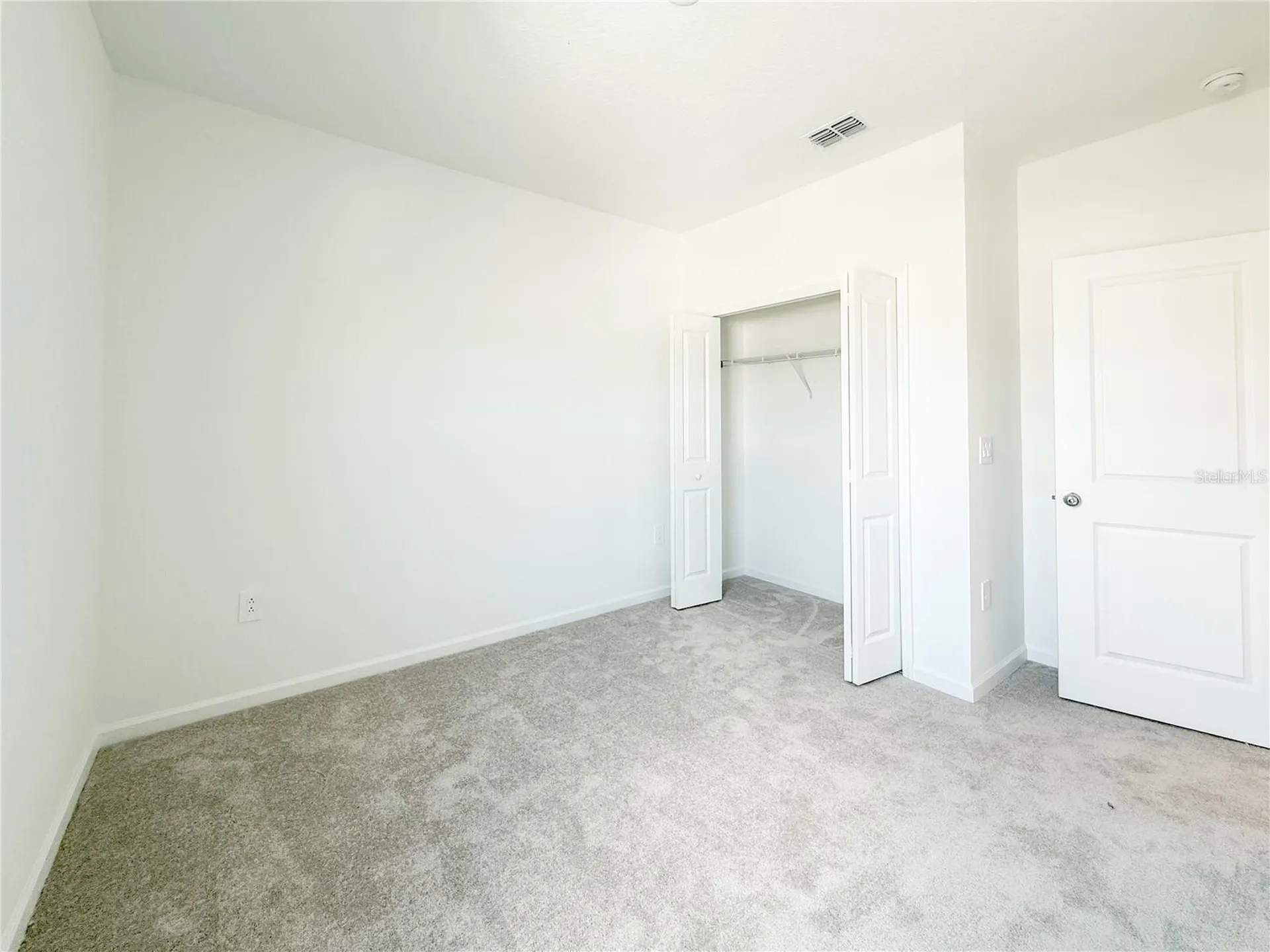 1975 Stake Out Way Apopka FL 32703