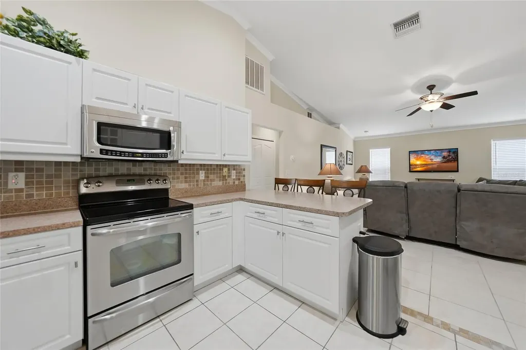 2117 NE 40th Street Cape Coral FL 33909