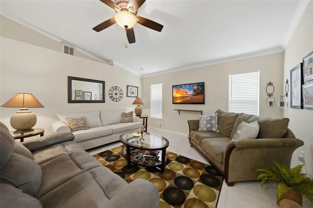 2117 NE 40th Street Cape Coral FL 33909