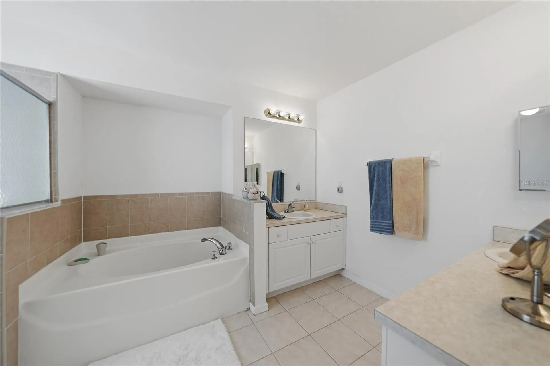 2117 NE 40th Street Cape Coral FL 33909