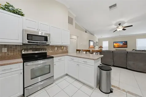2117 NE 40th Street Cape Coral FL 33909