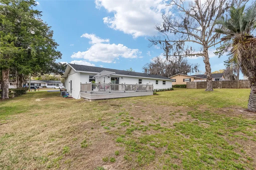 723 SE 40th Terrace Ocala FL 34471
