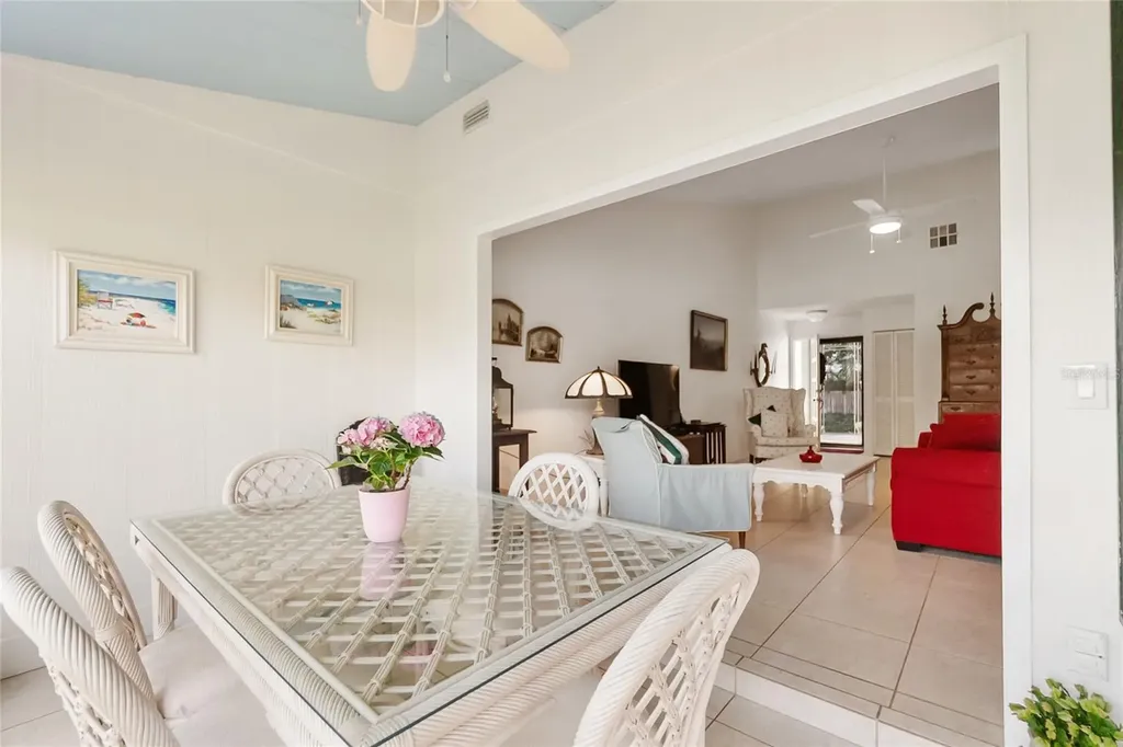 720 Sorrento Inlet Nokomis FL 34275