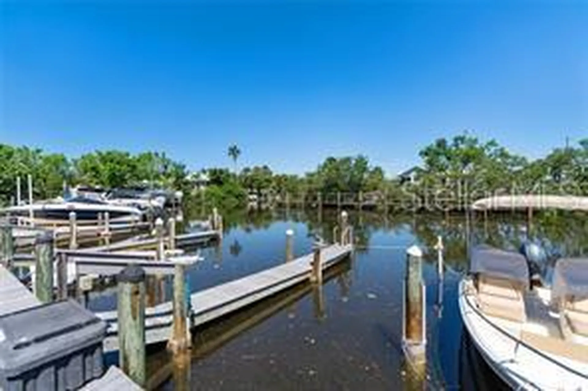 720 Sorrento Inlet Nokomis FL 34275