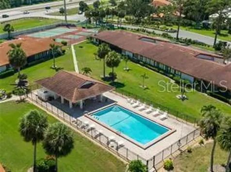 720 Sorrento Inlet Nokomis FL 34275
