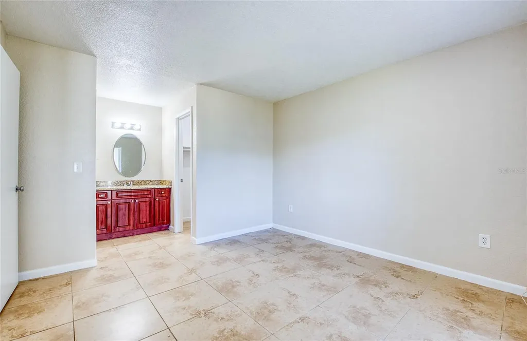 455 Alt 19 S Palm Harbor FL 34683