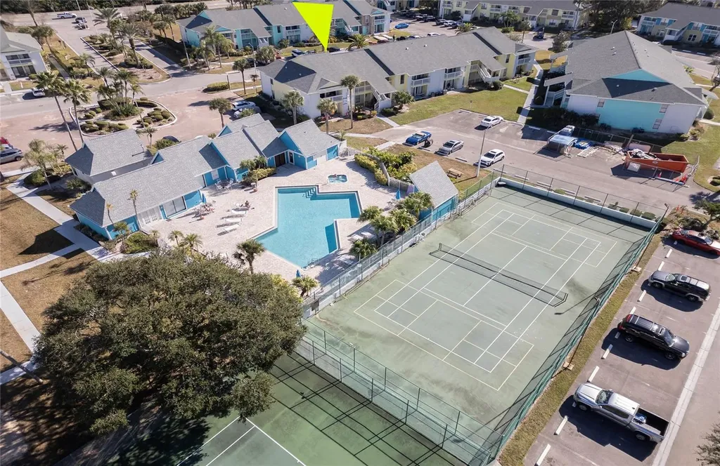 455 Alt 19 S Palm Harbor FL 34683