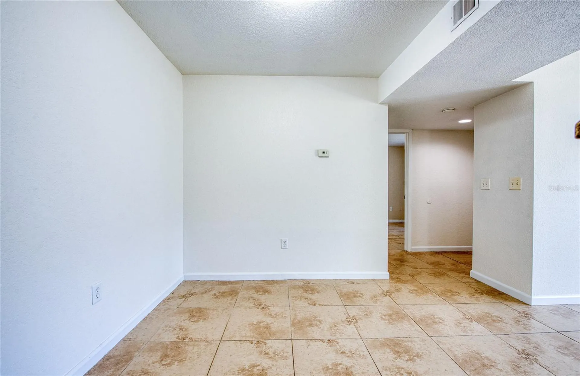 455 Alt 19 S Palm Harbor FL 34683